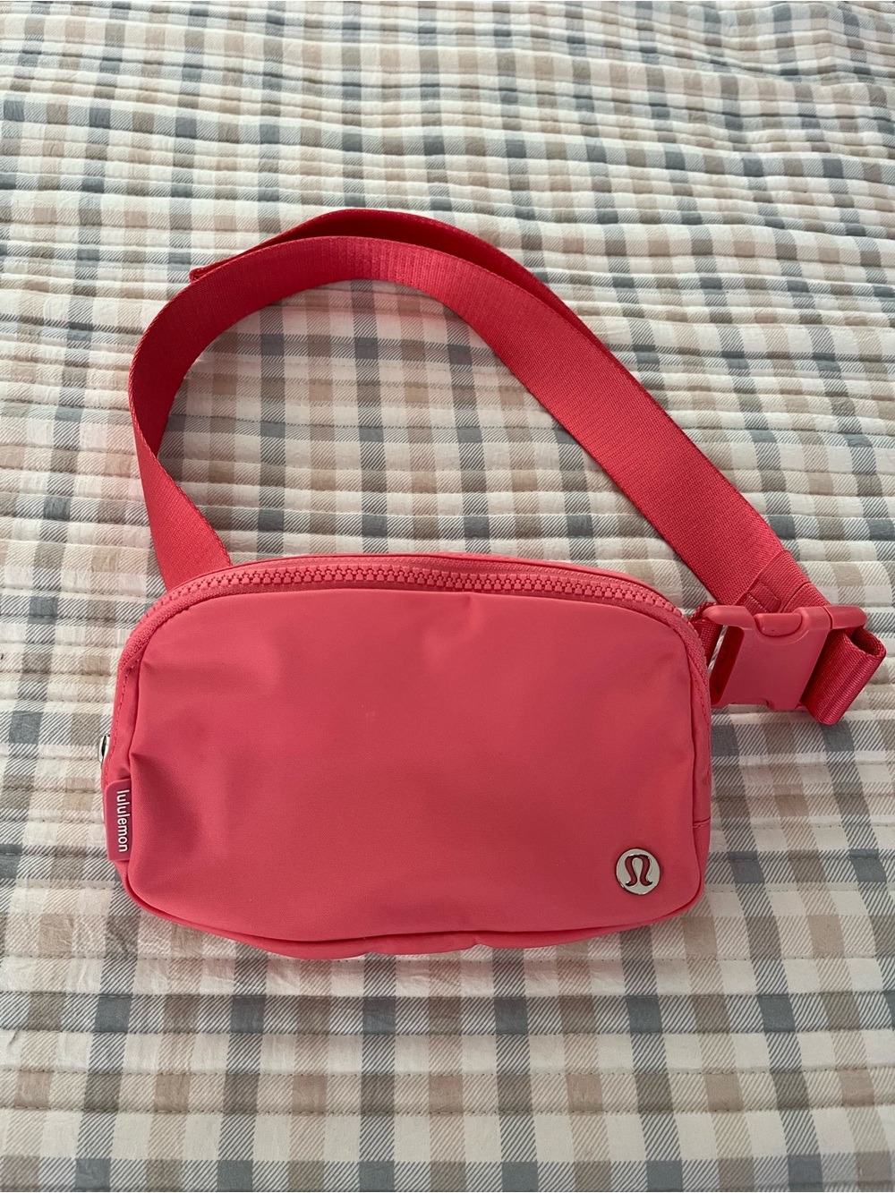 lululemon athletica Small Coral Pink Crossbody Belt Bag